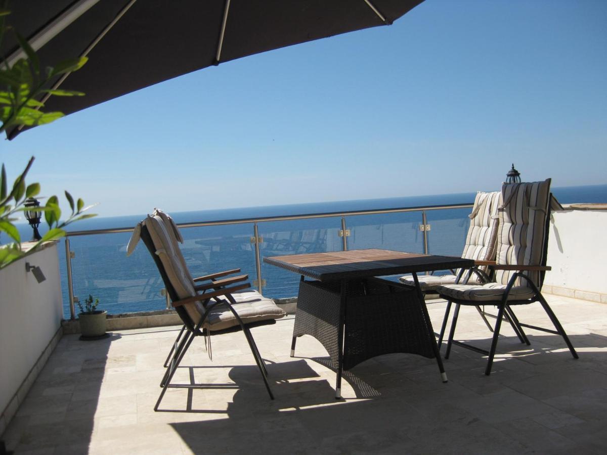 Astra-Ferienhaus Mit Grosser Dachterrasse Und Top-Ausstattung In Nas 아르메니스티스 외부 사진