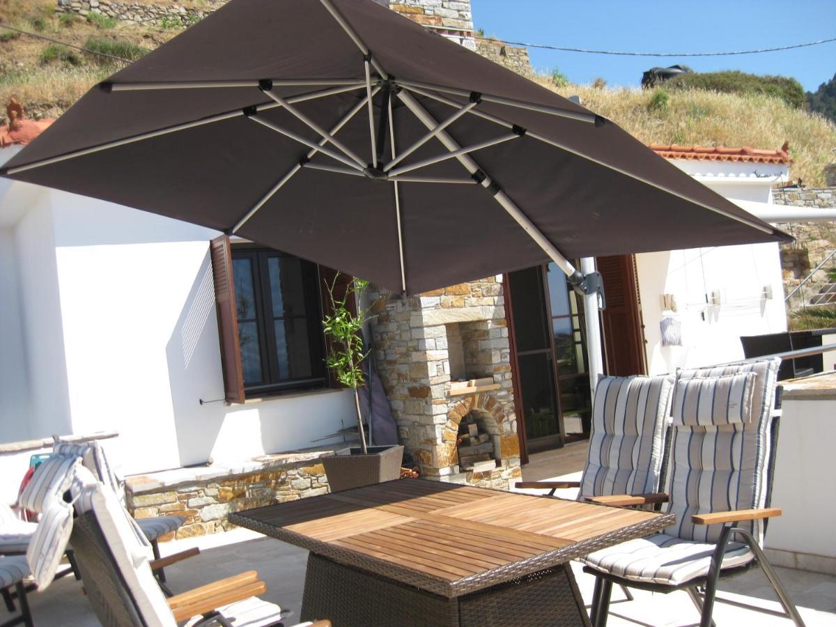 Astra-Ferienhaus Mit Grosser Dachterrasse Und Top-Ausstattung In Nas 아르메니스티스 외부 사진
